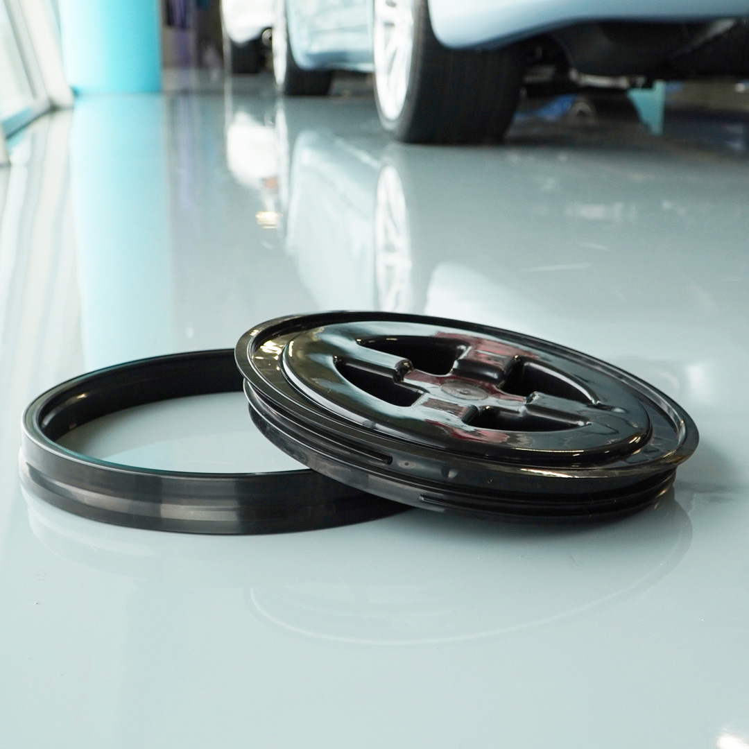 Stipt Bucket Seal